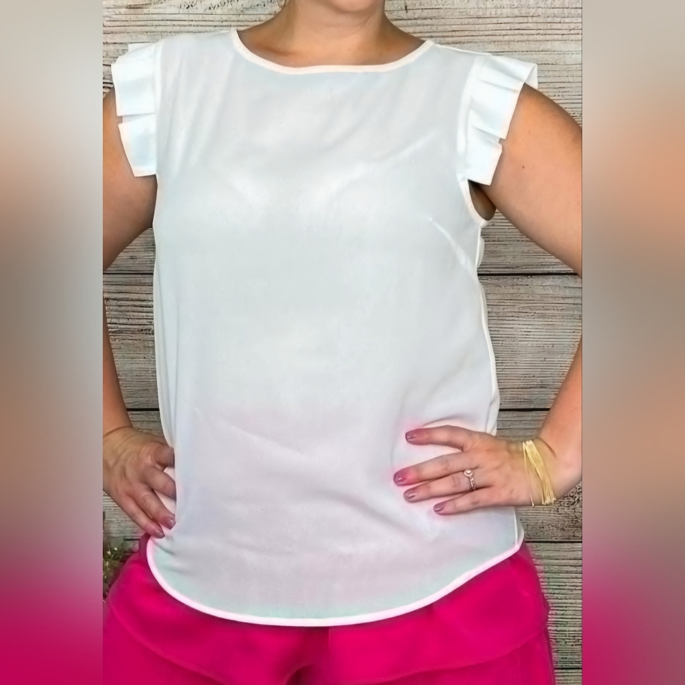 White Pleated Short Sleave